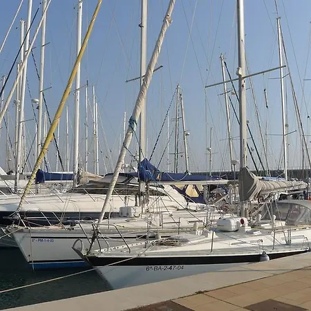 Апартаменты Alexandra's Beach-port