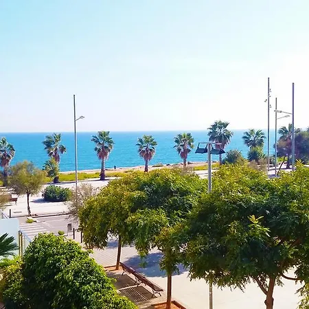 Alexandra's Beach-port Апартаменты *
