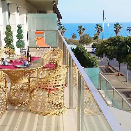 Апартаменты Alexandra's Beach-port